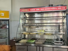 -佘记全家福芋儿鸡(向阳街总店)