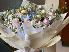 -亭亭鲜花店(中山北路店)