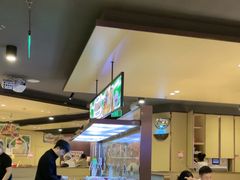 -海底捞火锅(宝龙广场夜宵主题店)