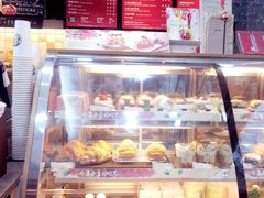 -星巴克(六合路店)