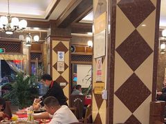 -山城年华老火锅(玉林店)