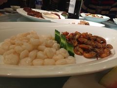 -品悦酒店(三林古镇店)