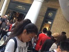 -九又四分之三站台