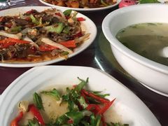-尕西新疆大盘鸡(回辉村分店)