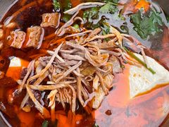 -老五鸡丝豆花面粉(瑞金北路68号院店)