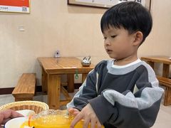 -美顺香食府鱼头老店(雪野湖店)