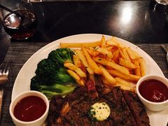 -WOLFGANG PUCK KITCHEN & BAR(迪士尼小镇店)