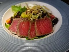 -卡普里披萨·牛扒·下午茶