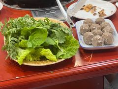 -菌之家·专业纯野生菌火锅·特色炒菌