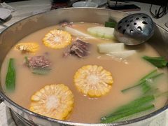 -肥仔文澳门猪骨煲(南京西路店)