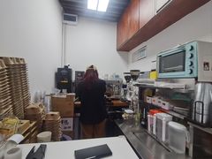 -YOLO COFFEE悠乐咖啡