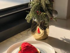 草莓小姐姐-朱迪小铺.半糖奶油蛋糕(海汇港店)