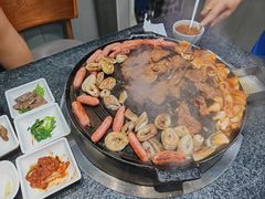-海花锅盖烧烤店(怡馨家园店)