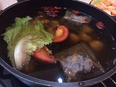 三才汤底-一叶一世界•素食餐厅(环球中心店)