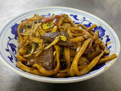 -珠宝街老左杂酱面馆
