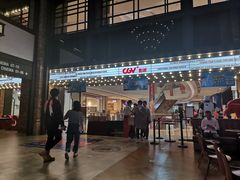 -CGV影城(滨江天街IMAX店)