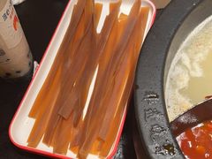 -晓宇重庆火锅(西安荟聚店)