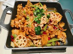 -精悦蓉(松江万达广场店)