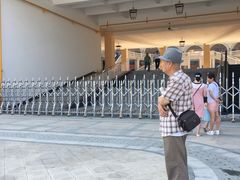 -王府井奥莱临潼小镇(临潼店)