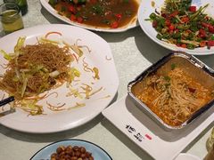 -阿楷·二十年烧烤宵夜·渔家小寨(达明店)