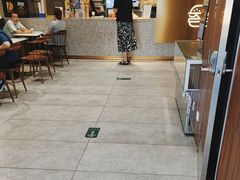 -德克士(亚中商城店)