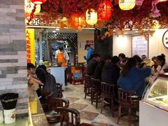 大堂-金杨拉面王小吃面馆·牛三宝面·红烧牛肉粉