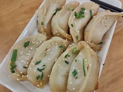 -小姜锅贴(凤凰街店)