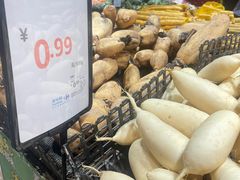 -家乐福(四元桥购物中心店)
