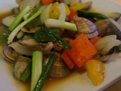 -J Daeng Seafood