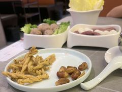 -宴全牛粤来越牛潮汕鲜牛肉火锅(海州万达广场店)
