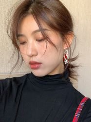 -CARR SALON