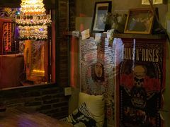 -城墙外BAR