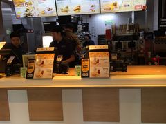 -麦当劳(虹桥南丰城店)