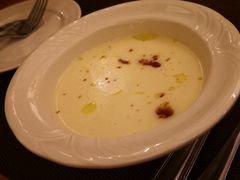-红房子西菜馆(淮海中路店)