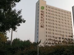 -朝阳区恒春绿景老年公寓
