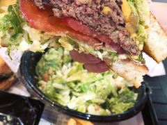 -The Habit Burger Grill 哈比特汉堡(爱琴海店)