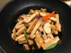 -佬麻雀·新湘菜(珠海金发购物中心店)