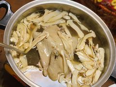 松茸鸡汤-72号海鲜私房菜