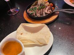 -Chili's Cafe&Bar奇利斯(滨江店)