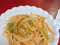 -金杨拉面王小吃面馆·牛三宝面·红烧牛肉粉