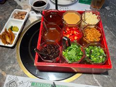 九宫格酱料-禄婶鸡煲·打边炉