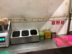 -凤张螺蛳粉·爽口粉(跃进路总店)