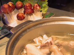 -大头椰·椰子鸡火锅(南宁万象城店)