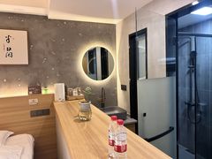-闲隅江景艺术酒店(解放碑洪崖洞总店)