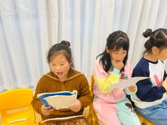 -蓝话筒·少儿成人演讲口才·主持朗诵·戏剧表演(大华第一坊店)