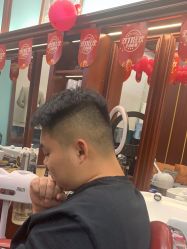 -绅仕門男士理发馆
