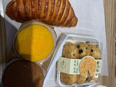 -万利隆·活力烘焙(人民路店)