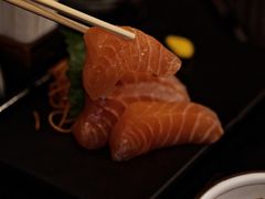 三文鱼刺身-定食Doraya(骆克道店)