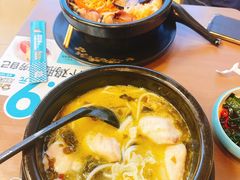 -灵芝妹子海鲜米线(香炉礁山姆店)