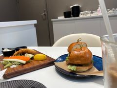 -Manner Coffee(万象食家店)